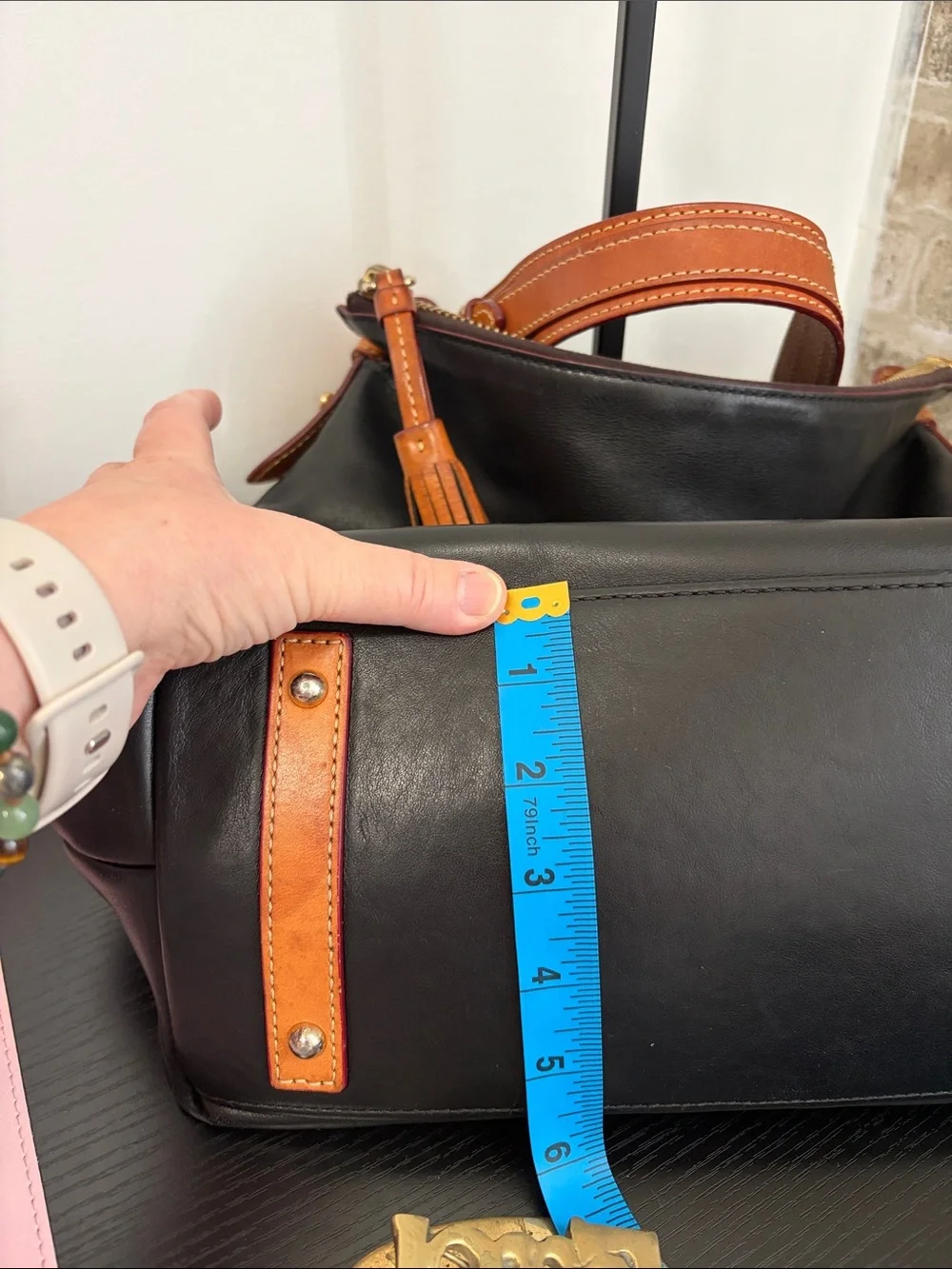 Dooney & Bourke needs screw